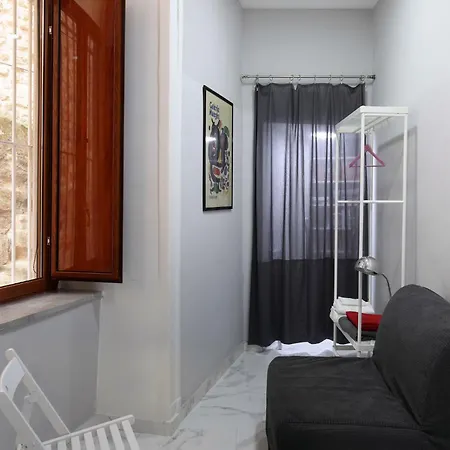 Bilocale Suororsola 5 那不勒斯